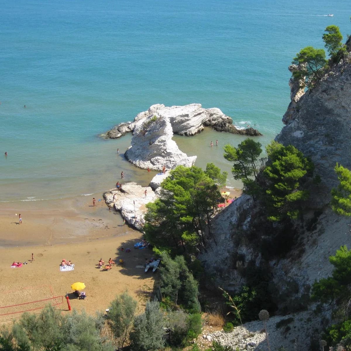 Spiaggia del Pizzomunno